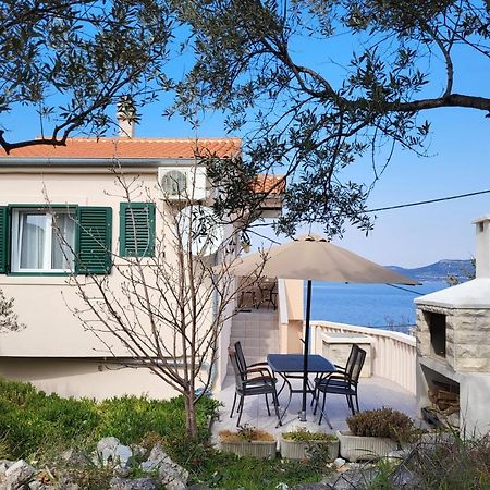 Holiday Home Duje Mali Iž Екстериор снимка