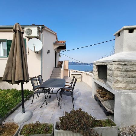Holiday Home Duje Mali Iž Екстериор снимка
