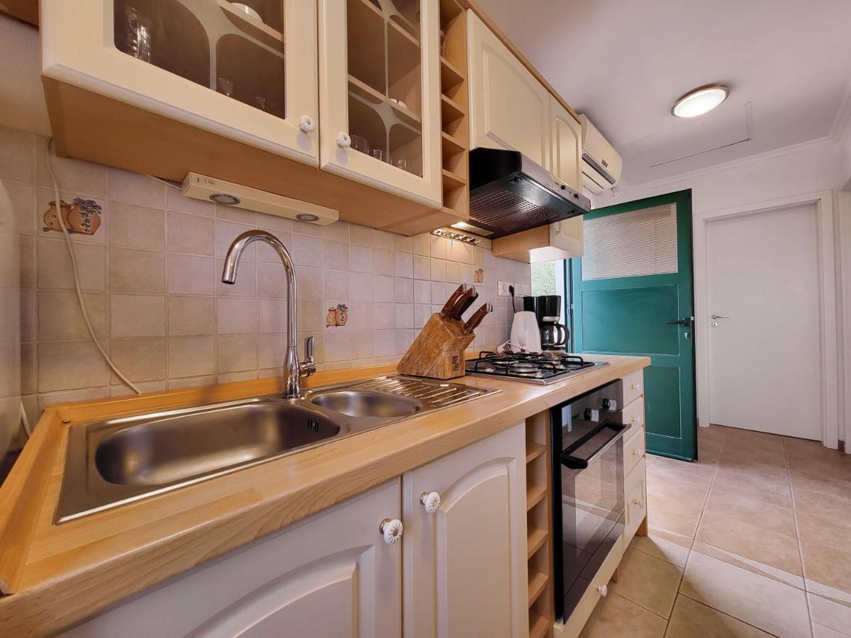 Holiday Home Duje Mali Iž Екстериор снимка