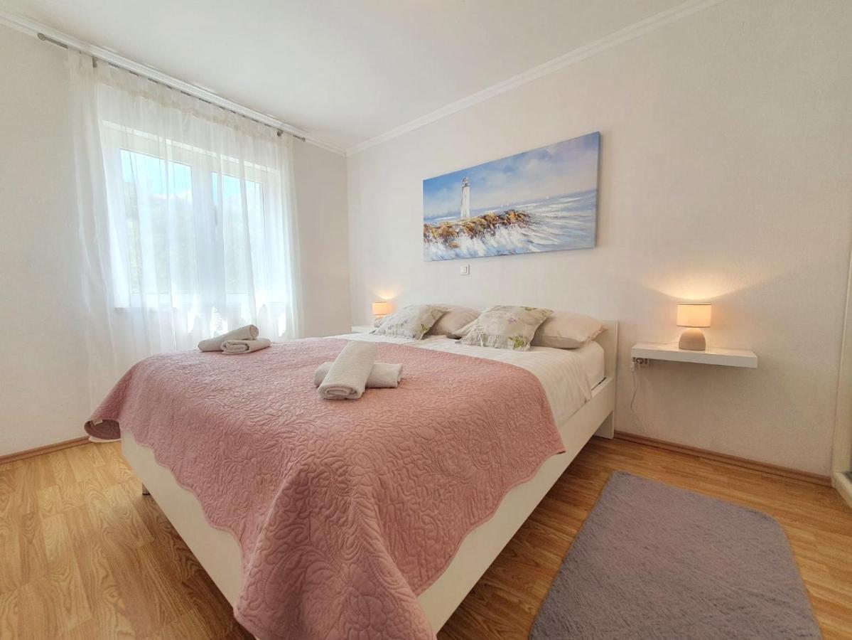 Holiday Home Duje Mali Iž Екстериор снимка