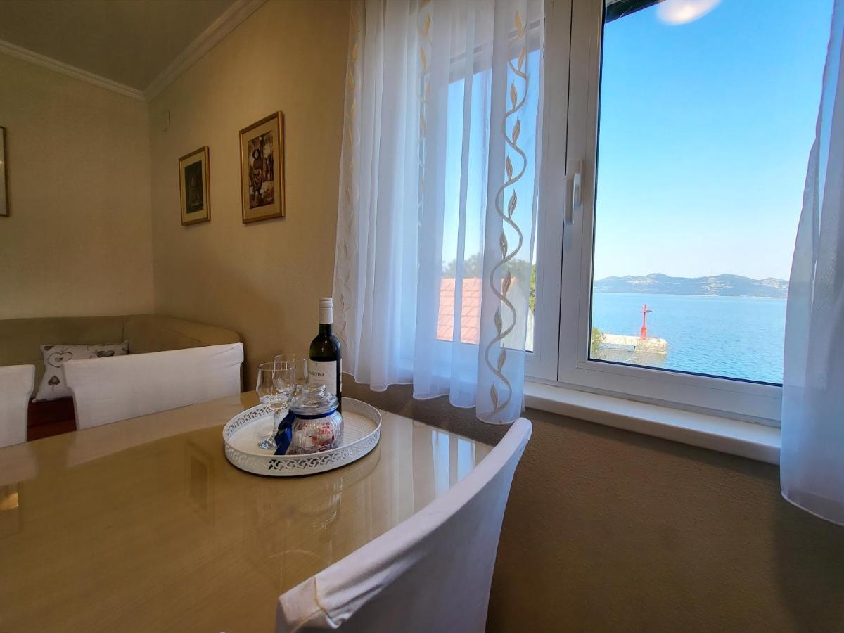 Holiday Home Duje Mali Iž Екстериор снимка