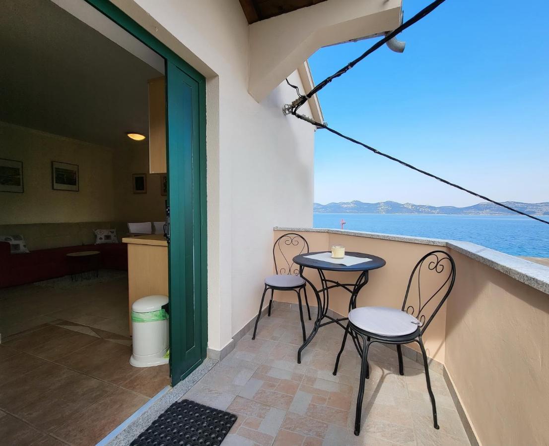 Holiday Home Duje Mali Iž Екстериор снимка