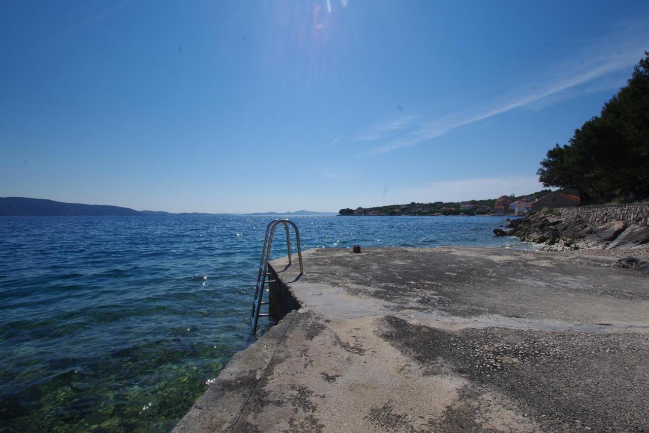 Holiday Home Duje Mali Iž Екстериор снимка